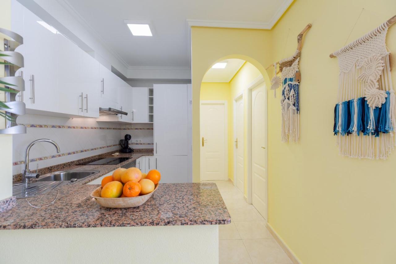 Casa Cristina By Fidalsa Villa โรฮาเลส ภายนอก รูปภาพ